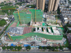 中建五局三公司人民医院项目主体结构全面封顶